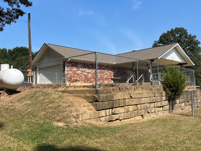 Home on 3.3+/- Acres For Sale near Bald Knob Lake in AR - image 40