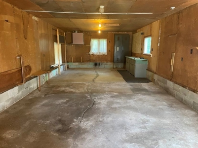 Home in Sarnia for Sale by Online Auction - image 6