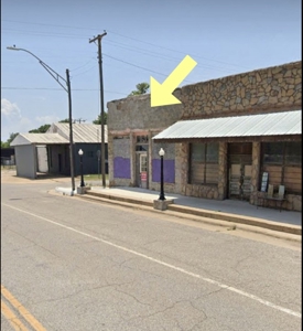 Commercial Property for Sale in Elmore City Oklahoma - image 2