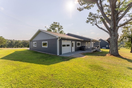 Home in a Gated Riverfront Community, Fulton County Arkansas - image 4