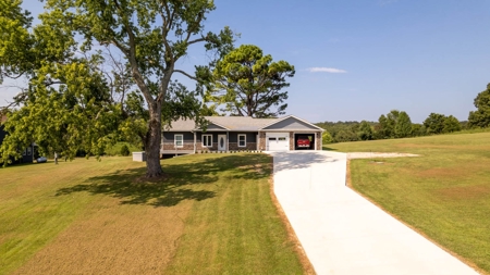 Home in a Gated Riverfront Community, Fulton County Arkansas - image 19