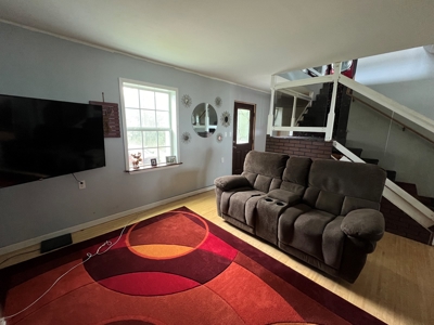 Waterfront Residential Property - image 33