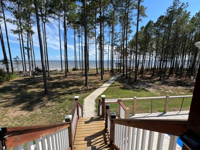 Waterfront Residential Property - image 18