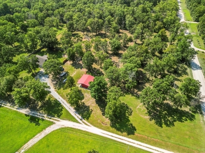 Charming Hobby Farm in West Plains, Howell County, Missouri - image 24