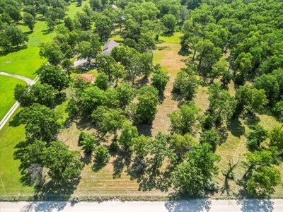 Charming Hobby Farm in West Plains, Howell County, Missouri - image 25