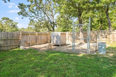 Charming Hobby Farm in West Plains, Howell County, Missouri - image 22