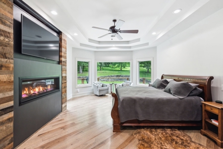 Exquisite Franklin Estate with Guest House and Resort-Style - image 22