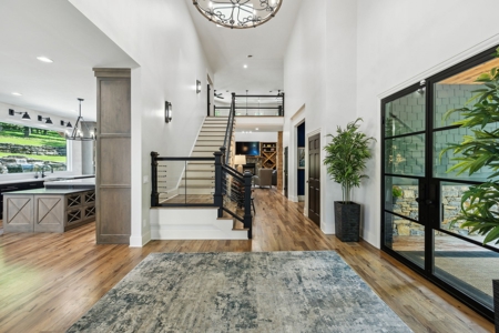 Exquisite Franklin Estate with Guest House and Resort-Style - image 6