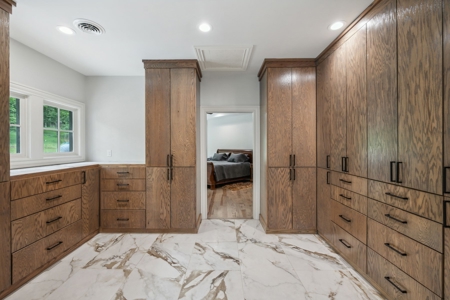 Exquisite Franklin Estate with Guest House and Resort-Style - image 24