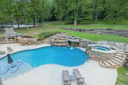 Exquisite Franklin Estate with Guest House and Resort-Style - image 41
