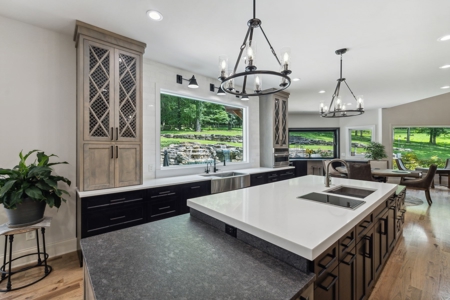 Exquisite Franklin Estate with Guest House and Resort-Style - image 12