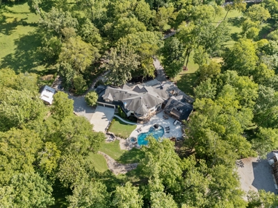 Exquisite Franklin Estate with Guest House and Resort-Style - image 48
