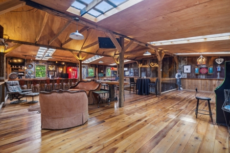 Exquisite Franklin Estate with Guest House and Resort-Style - image 38