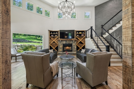 Exquisite Franklin Estate with Guest House and Resort-Style - image 14
