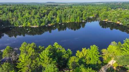 Waterfront Home For Auction on Emerald Lake in Mt. Morris WI - image 44