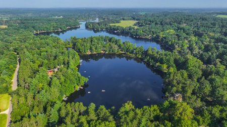 Waterfront Home For Auction on Emerald Lake in Mt. Morris WI - image 46
