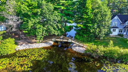 Waterfront Home For Auction on Emerald Lake in Mt. Morris WI - image 40