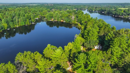 Waterfront Home For Auction on Emerald Lake in Mt. Morris WI - image 45
