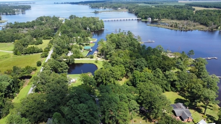 Waterfront Retreat on Pungo Creek - Belhaven, NC - image 8