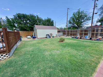Remarkable 3 BR 2 Bath Home in Iraan, TX - image 18