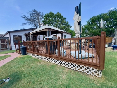 Remarkable 3 BR 2 Bath Home in Iraan, TX - image 17
