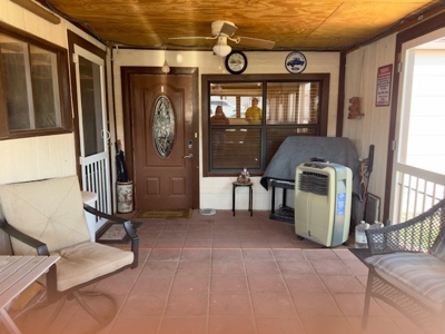 Remarkable 3 BR 2 Bath Home in Iraan, TX - image 10