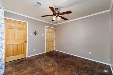 West Central Texas Lakefront home in San Angelo - image 16