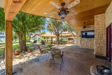 West Central Texas Lakefront home in San Angelo - image 21