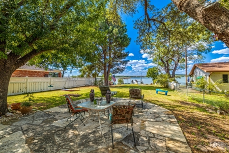 West Central Texas Lakefront home in San Angelo - image 25