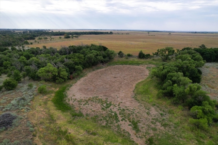 Prime Hunting & Cattle Property in Southwestern Oklahoma - image 26
