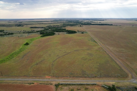 Prime Hunting & Cattle Property in Southwestern Oklahoma - image 30