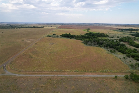 Prime Hunting & Cattle Property in Southwestern Oklahoma - image 18