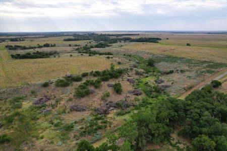 Prime Hunting & Cattle Property in Southwestern Oklahoma - image 33