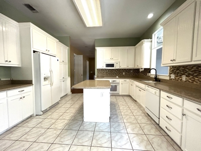 Beautiful Country Home in Beaver Creek Powderly TX - image 35