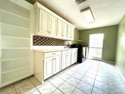 Beautiful Country Home in Beaver Creek Powderly TX - image 37
