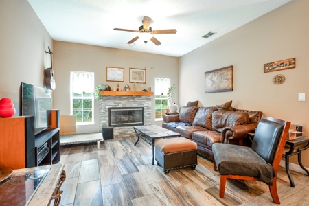 Home And Land For Sale In Lake County Florida!! - image 35