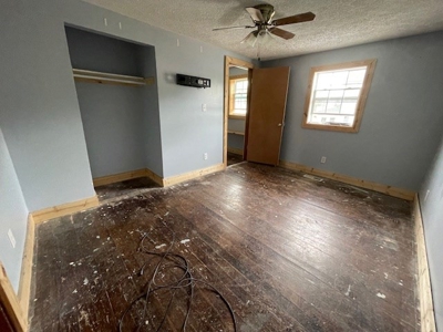 Woodsfield OH 2 Story home on basement - image 13