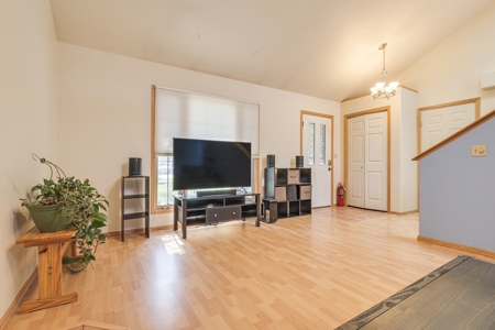 Mountain Home For Sale In The Colorado River Valley - image 5