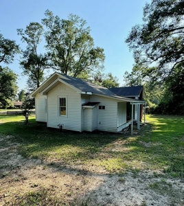 Commercial Building For Sale in Amite County, MS - image 9