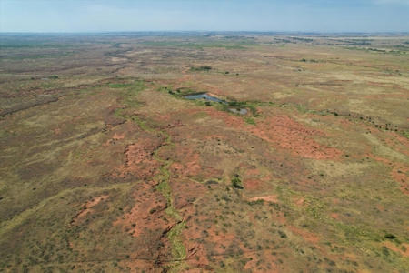480 Acre Hunting and Cattle Ranch in Harmon County, SW OK - image 25