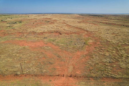 480 Acre Hunting and Cattle Ranch in Harmon County, SW OK - image 7