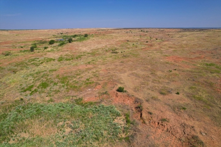 480 Acre Hunting and Cattle Ranch in Harmon County, SW OK - image 15