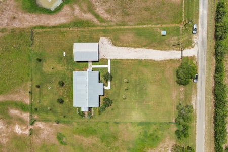 Country Home on 14 Acres, Live Oak County!! - image 35