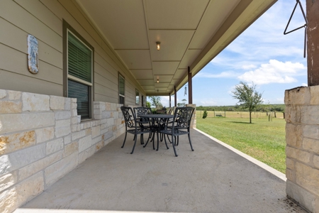 Country Home on 14 Acres, Live Oak County!! - image 30