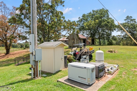 Custom Home with 80 acres for sale in Arkansas - image 47