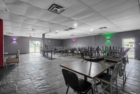 Restaurant Building For Sale in Clinton, Ok.!! - image 6