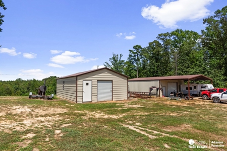 Custom build home with acreage and pond for sale in Arkansas - image 32