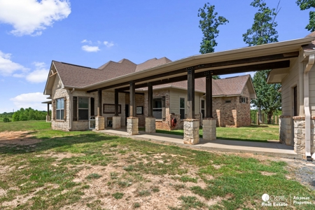 Custom build home with acreage and pond for sale in Arkansas - image 30