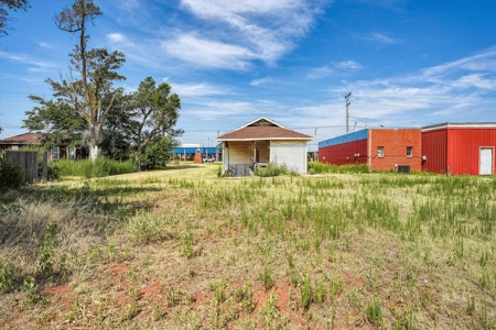 Commercial Bldg for Sale & Residential Lot in Burns Flat, OK - image 32