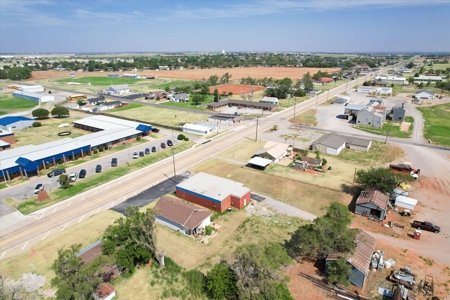 Commercial Bldg for Sale & Residential Lot in Burns Flat, OK - image 6